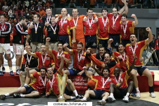 Poze Handbal - asa tre sa ajungem si noi - Poze din Handbal